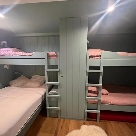 Cabanon Regina בית נופש
